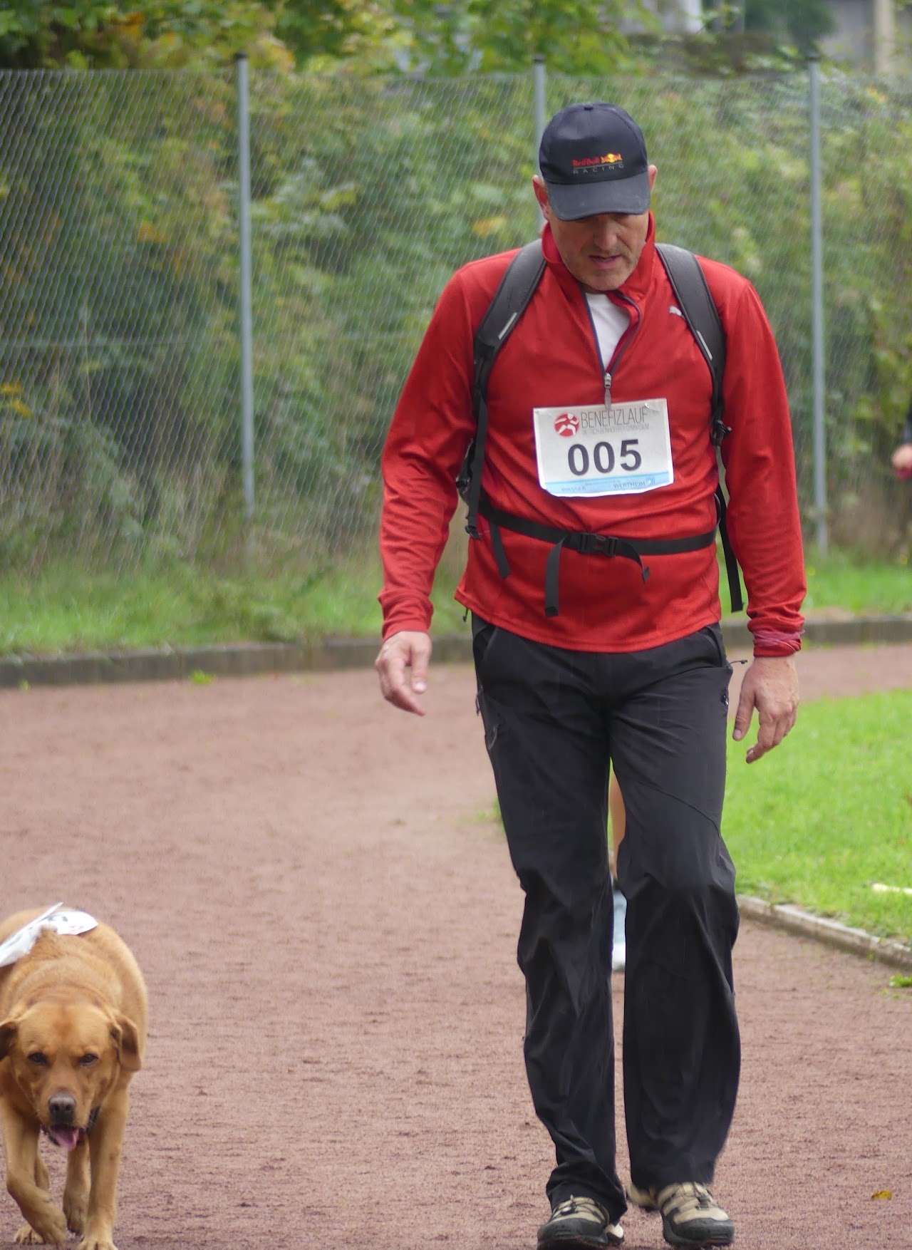 Bild vom 13. Benefizlauf im Jahr 2022. Dies ist das 304. Bild.